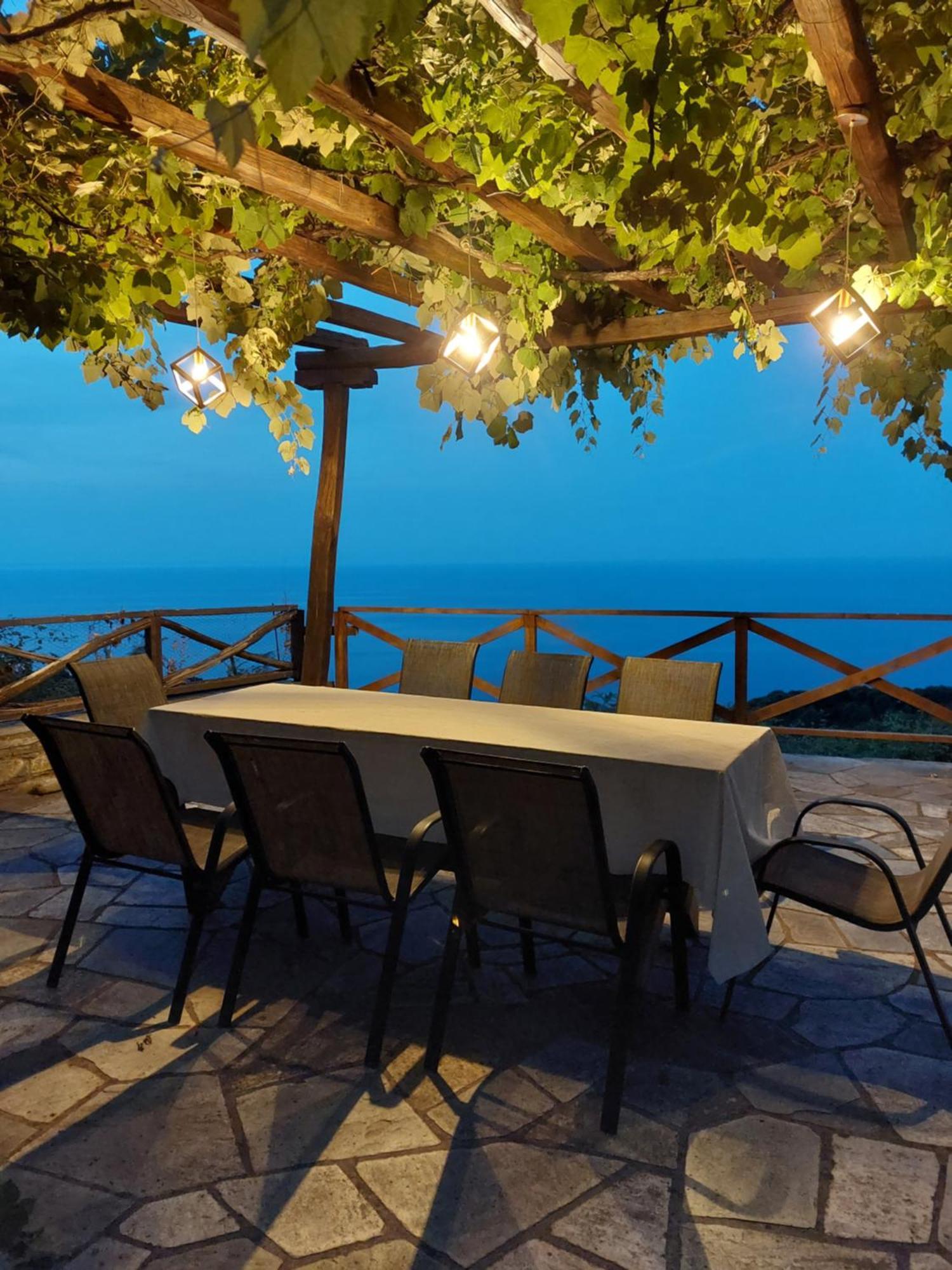Θαλλώ Luxurious Villa Tsagarada Ngoại thất bức ảnh